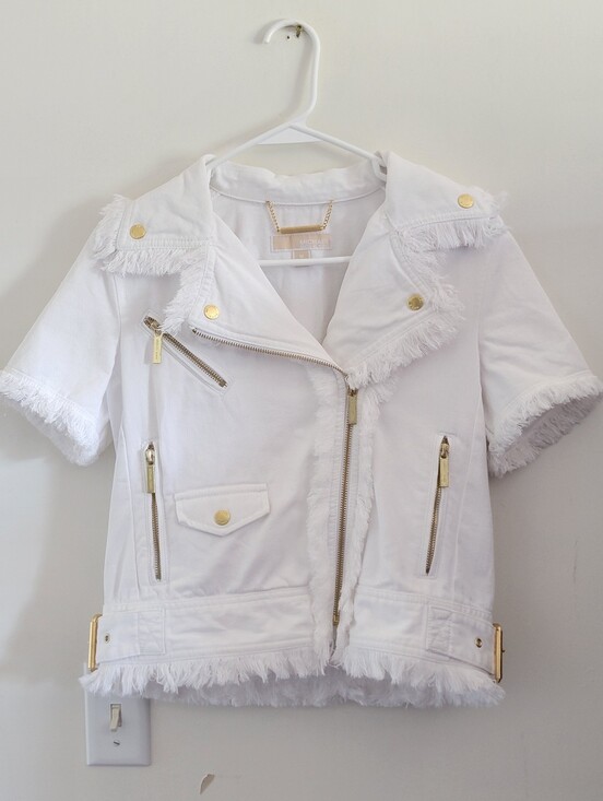 Michael Kors Jackets & Blazers - Michael Kors White Short-Sleeve Frayed Moto Denim Jacket Sz M MSRP $175.00